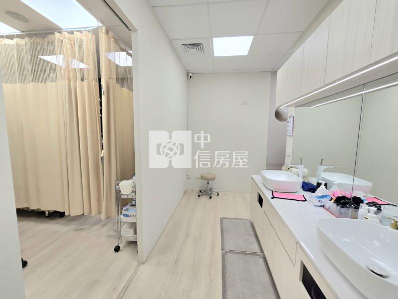 中壢火車站金店面(1-2樓)房屋室內格局與周邊環境