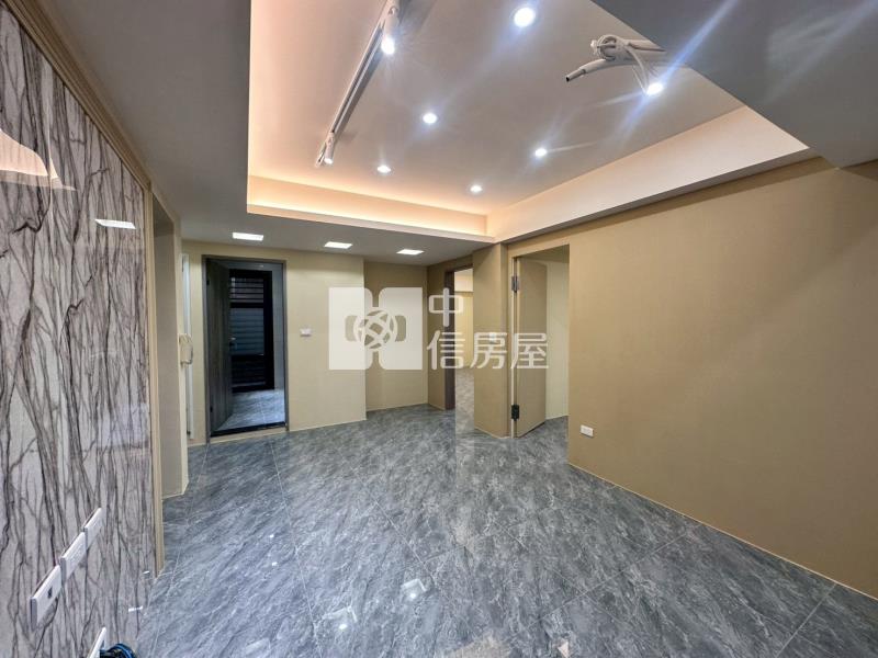 ●中正路精美四房房屋室內格局與周邊環境