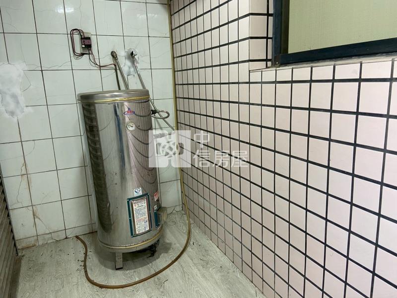 斗南市區雙套房華廈房屋室內格局與周邊環境