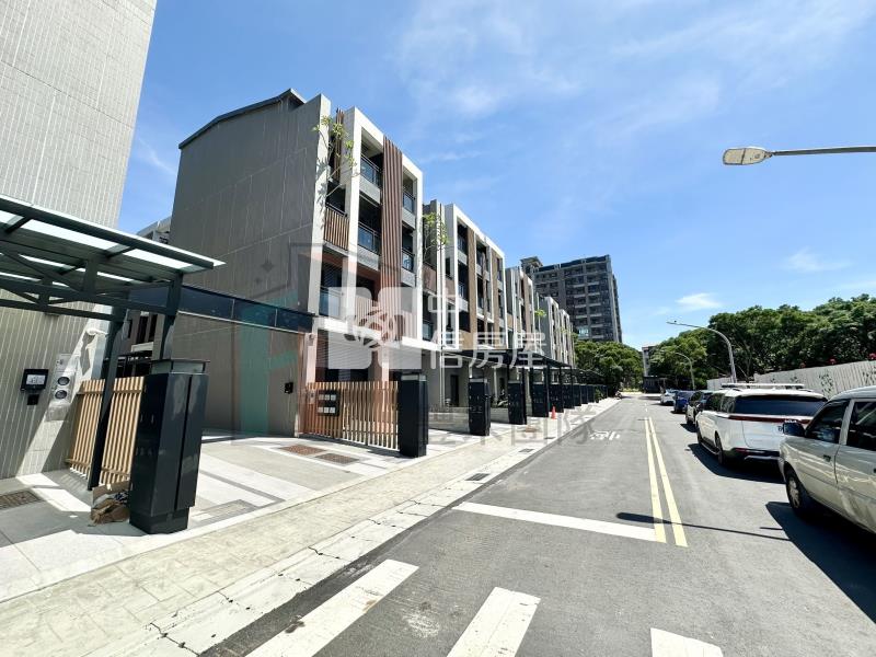 【豐禾】大園客運園區悅峰釀雙車位別墅房屋室內格局與周邊環境