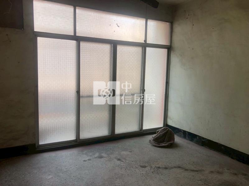 中埔中華路透天房屋室內格局與周邊環境