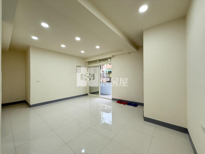獅子林商圈旁全新裝修｜雙層3房幸福宅房屋室內格局與周邊環境