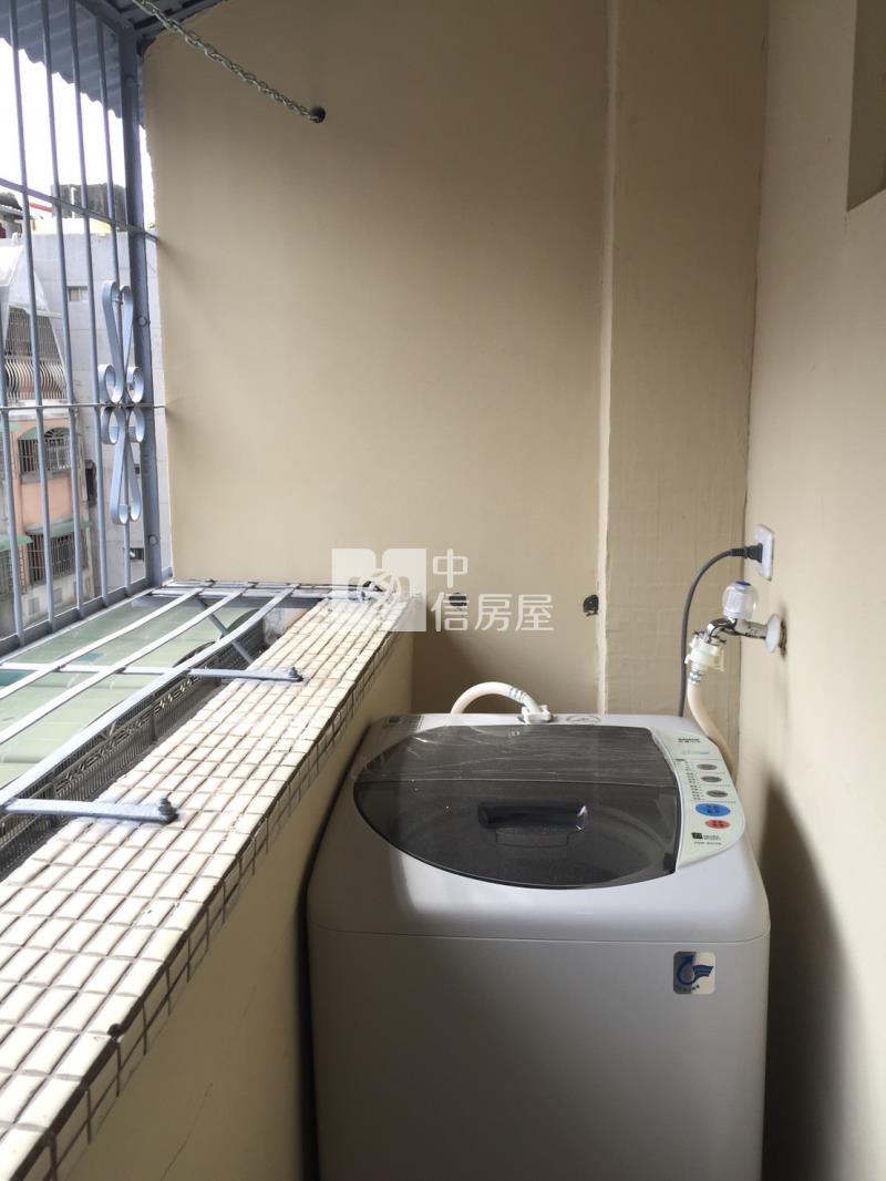 獨家!東山商圈旱溪旁｜低總價裝潢收租四套房屋室內格局與周邊環境