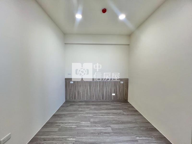 東區臨路樓店房屋室內格局與周邊環境