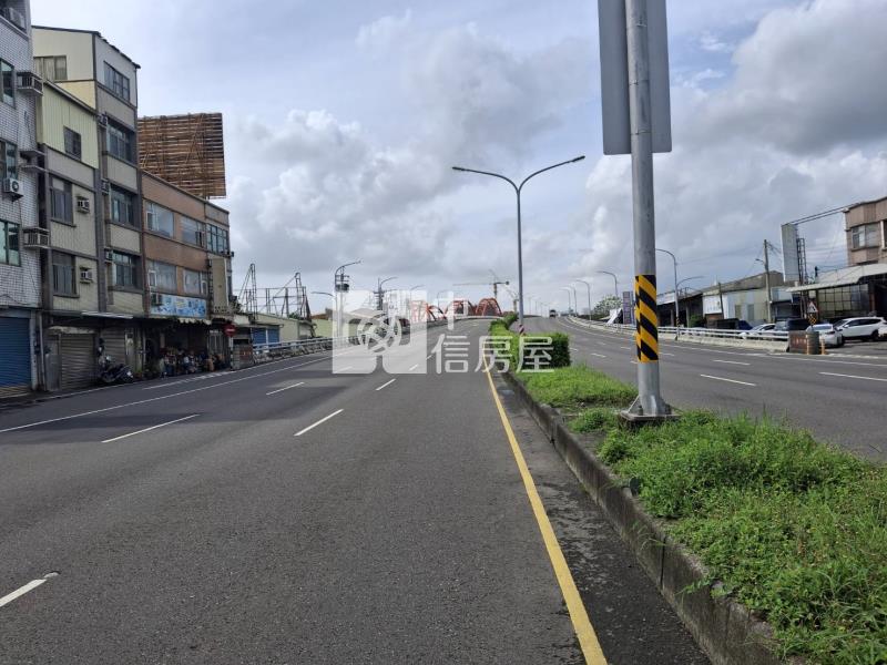 湖內臨省道大面積都內農地房屋室內格局與周邊環境