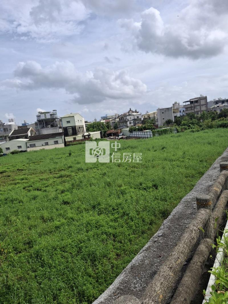 湖內臨省道大面積都內農地房屋室內格局與周邊環境