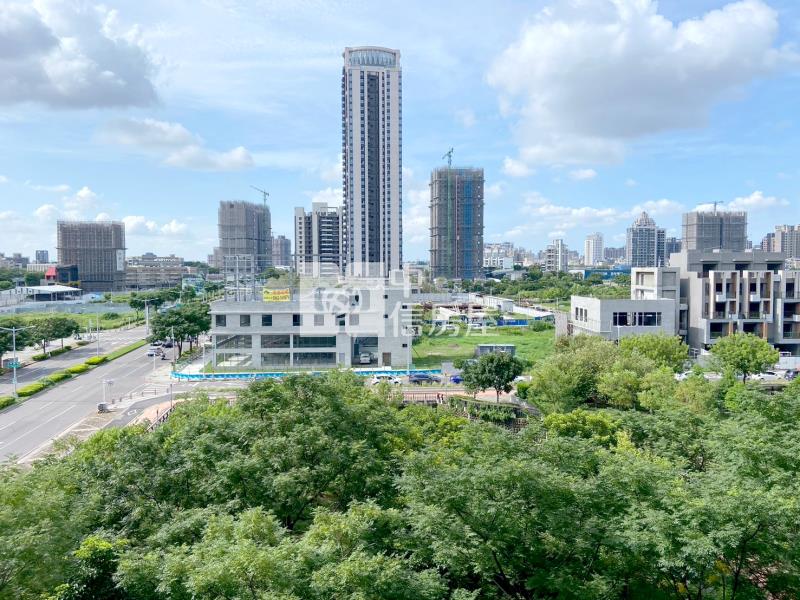 近14期面公園樹海美屋房屋室內格局與周邊環境