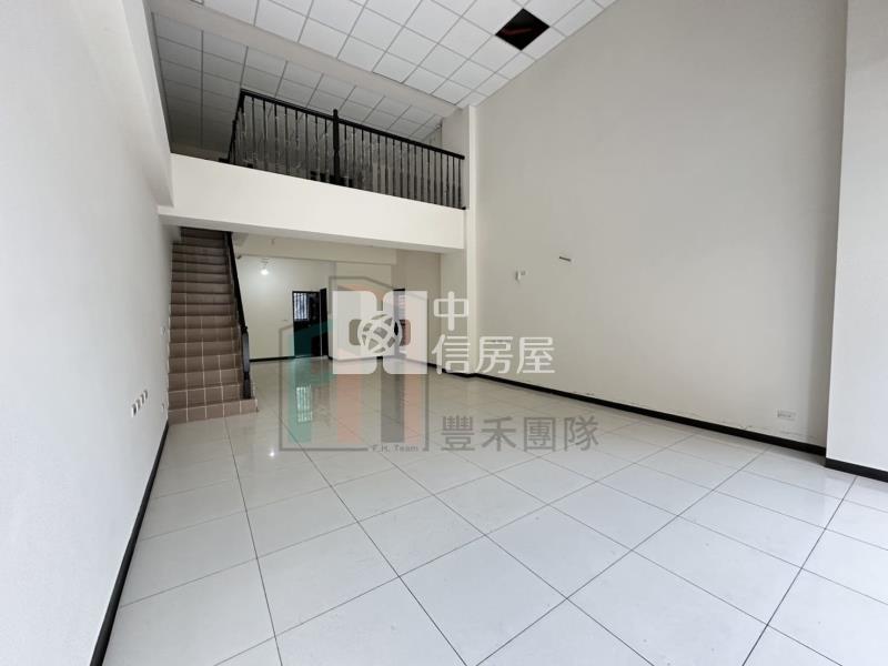 【豐禾】平鎮站前金店面雙車位房屋室內格局與周邊環境