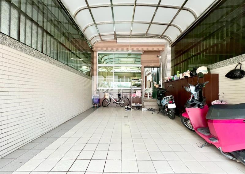 仁德質感宅邸車墅房屋室內格局與周邊環境