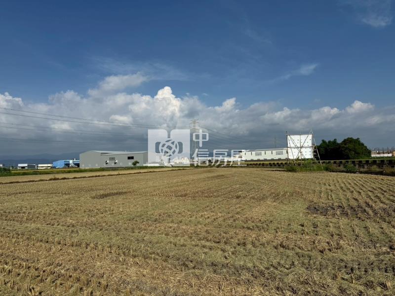 烏日高鐵基地旁農地房屋室內格局與周邊環境