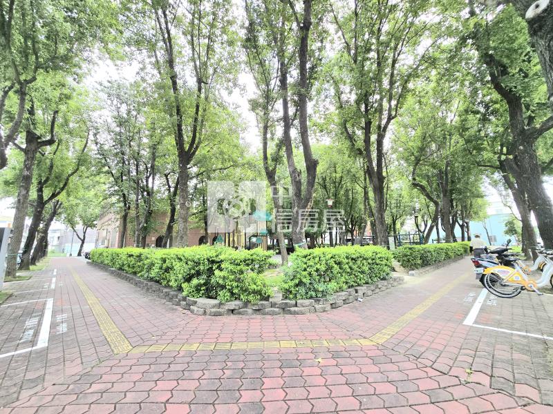華相楓PARK四房雙平車房屋室內格局與周邊環境
