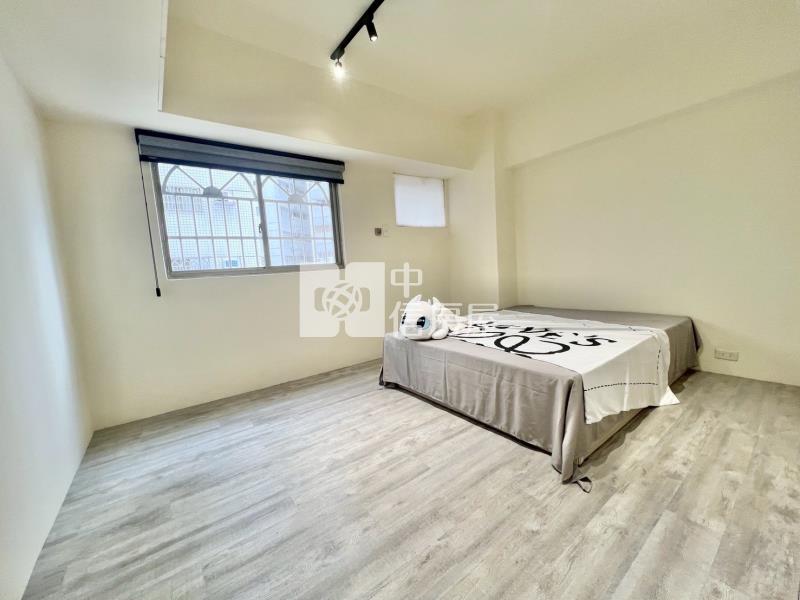 南區車位美廈房屋室內格局與周邊環境