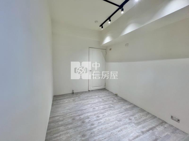 南區車位美廈房屋室內格局與周邊環境