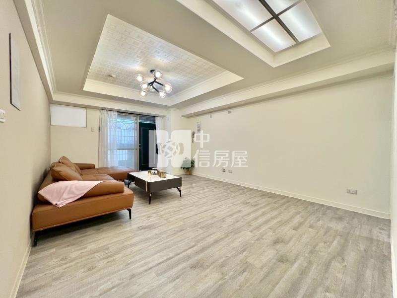 南區車位美廈房屋室內格局與周邊環境