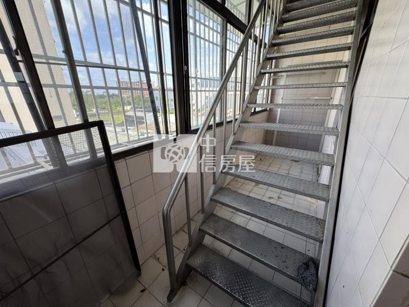 台一新市乙工廠房房屋室內格局與周邊環境