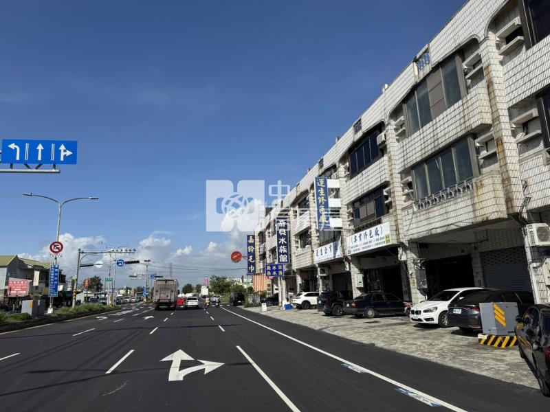台一新市乙工廠房房屋室內格局與周邊環境