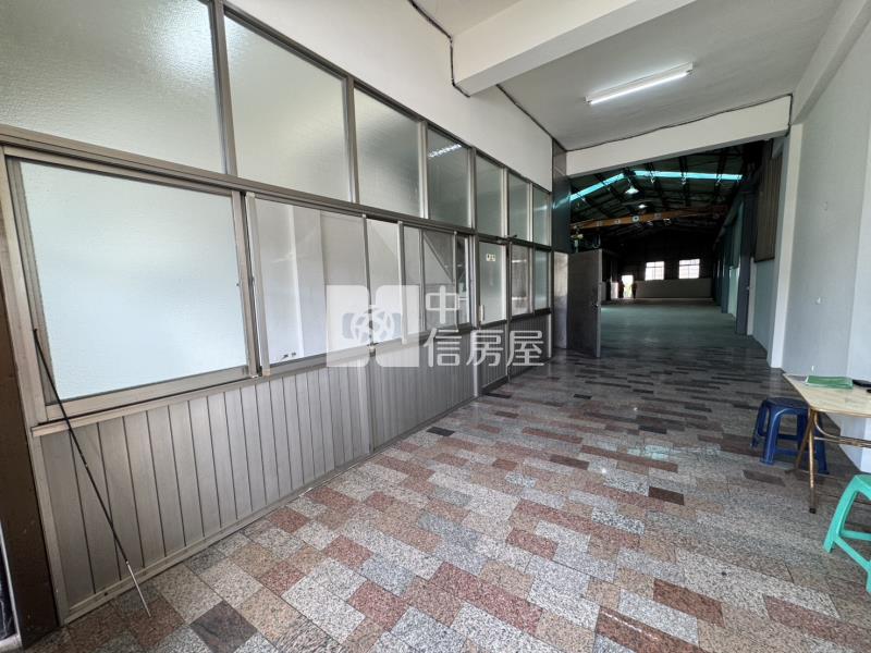 台一新市乙工廠房房屋室內格局與周邊環境
