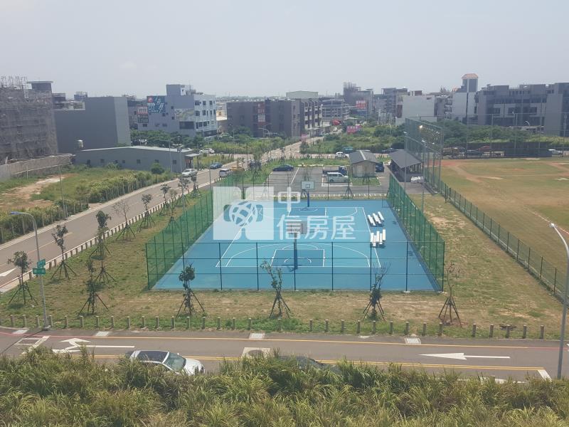 稀有釋出！保障宮旁住2美建地房屋室內格局與周邊環境