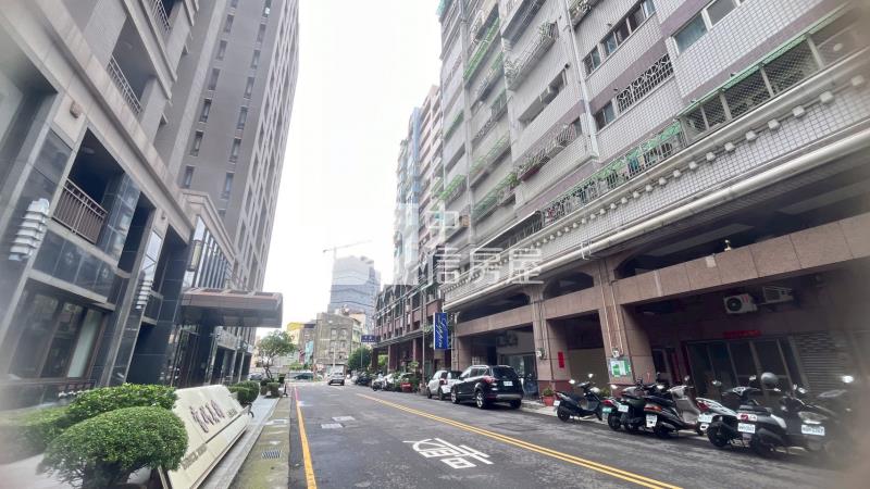 西區雙公園臨路平車美樓店房屋室內格局與周邊環境