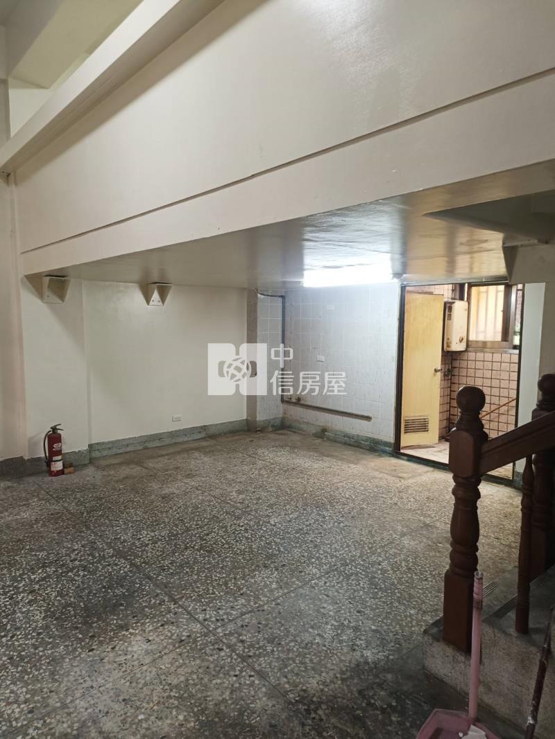 9C91 台中科大二校區店面房屋室內格局與周邊環境