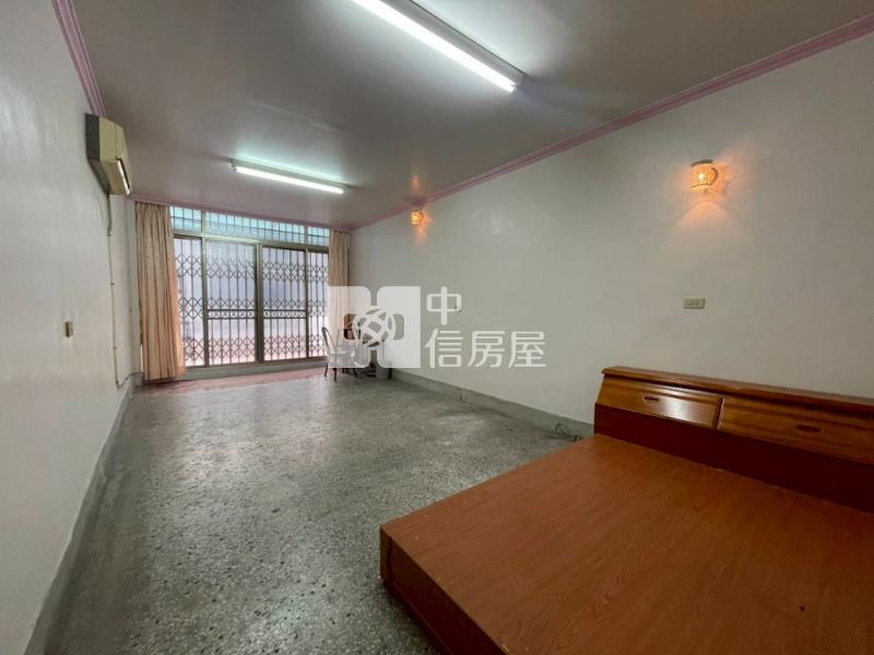 垂楊國小旁透天房屋室內格局與周邊環境
