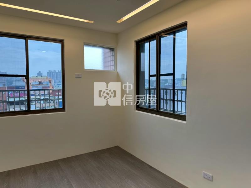 柏園貴族美三房車房屋室內格局與周邊環境