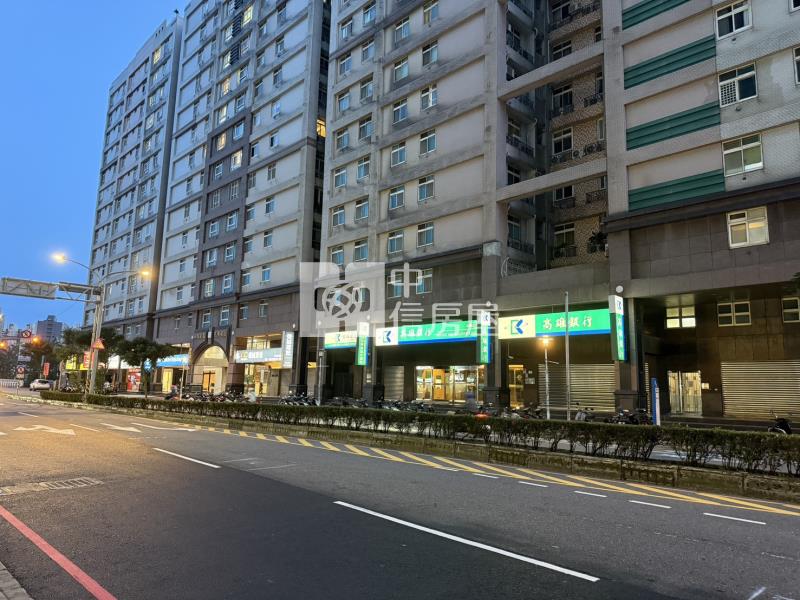 平鎮台銀名格廣場高樓層大3房房屋室內格局與周邊環境