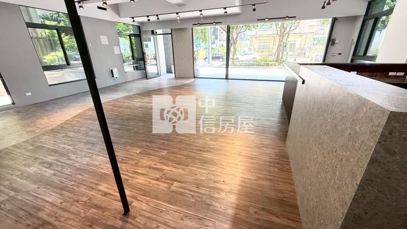 【神馬】青埔A18-曜建築店面出售房屋室內格局與周邊環境