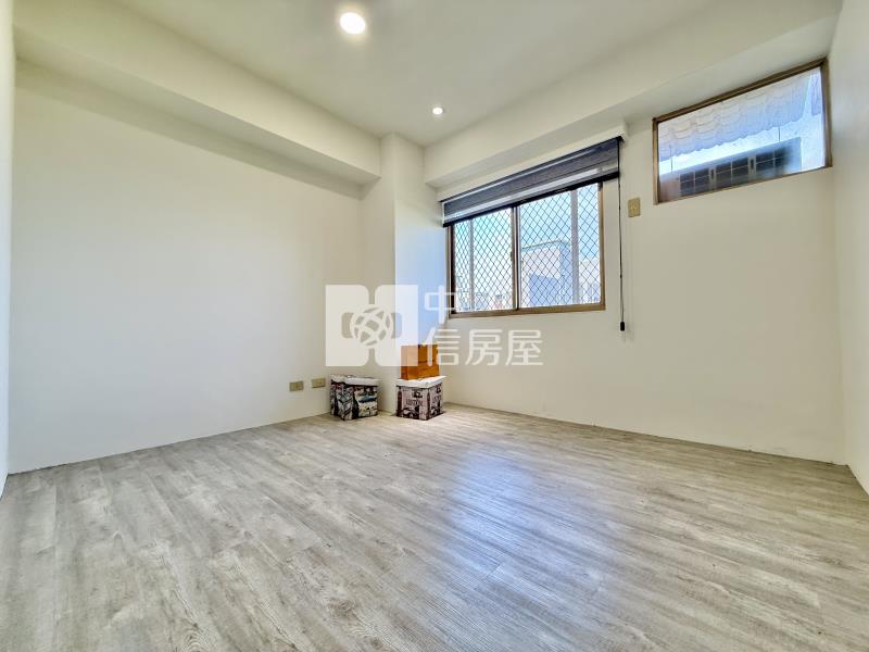 南屯交流道精科最愛｜入門玄關優美裝潢明亮三房直達平車房屋室內格局與周邊環境