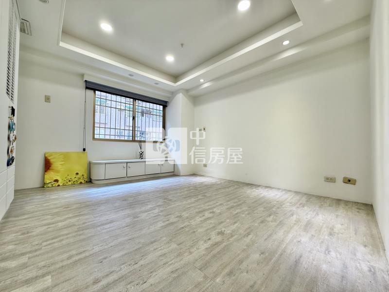 南屯交流道精科最愛｜入門玄關優美裝潢明亮三房直達平車房屋室內格局與周邊環境