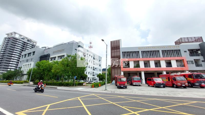 砲校芳鄰大地坪透天房屋室內格局與周邊環境