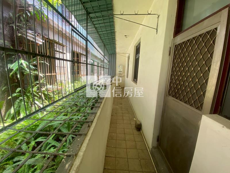 崎頂黃昏市場公寓房屋室內格局與周邊環境