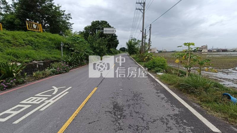 霧峰大面寬臨8米路農地房屋室內格局與周邊環境