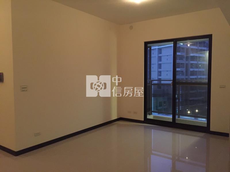 北屯包租婆*磐峰璞原*輕屋齡3房+平車房屋室內格局與周邊環境