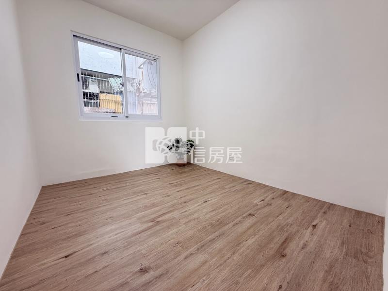 俯瞰．興進綠園道㊣3房奶油無印風美寓房屋室內格局與周邊環境