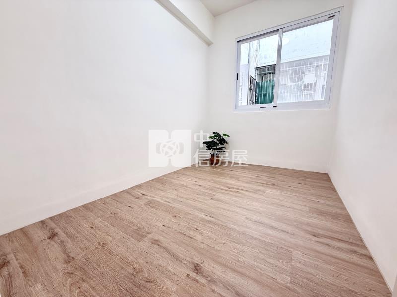 俯瞰．興進綠園道㊣3房奶油無印風美寓房屋室內格局與周邊環境