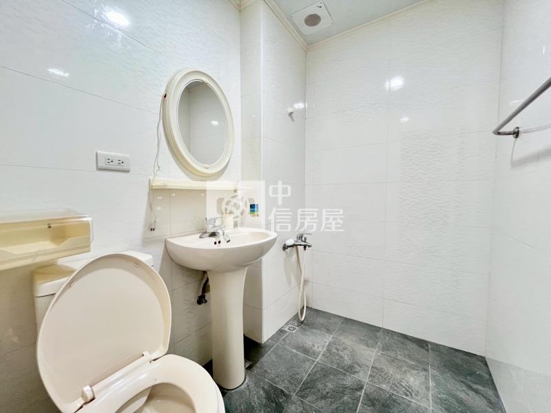 廣三名人山水大三房露臺戶房屋室內格局與周邊環境