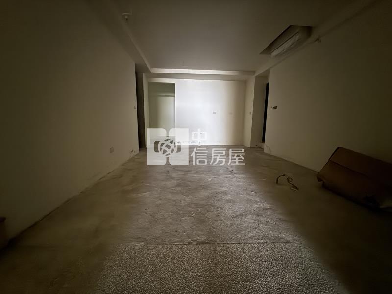 七期豪宅電梯別墅房屋室內格局與周邊環境
