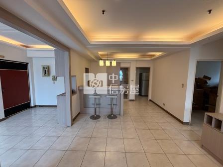 屏東房屋-東山河樓中樓雙車109坪美樓房屋室內格局與周邊環境