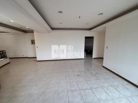 屏東房屋-東山河樓中樓雙車109坪美樓房屋室內格局與周邊環境