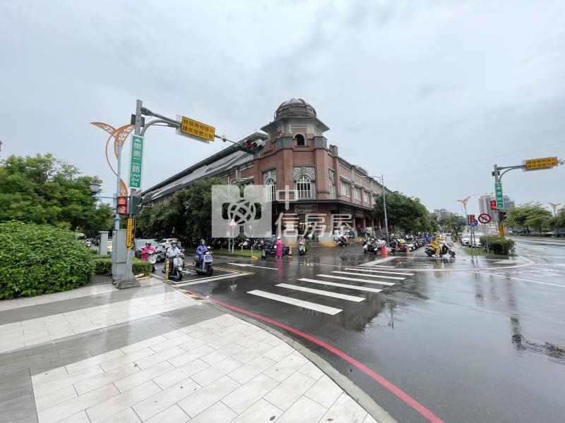 湖濱新綻雙平車角店房屋室內格局與周邊環境