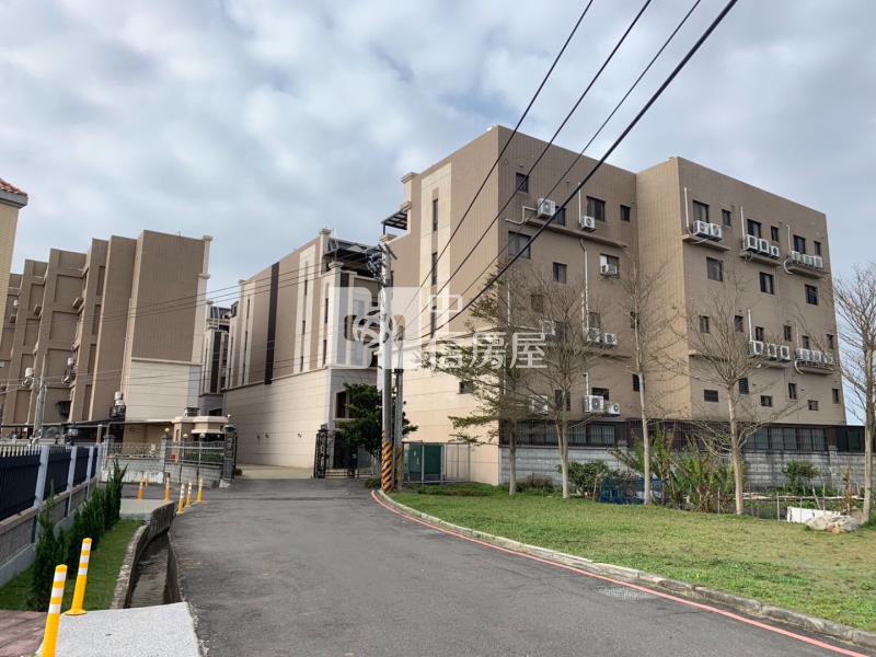 近青埔前院雙車美別墅-ONE市達2房屋室內格局與周邊環境