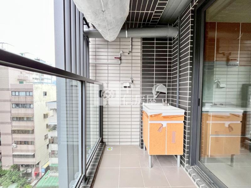 春福興波兩房兩衛平車房屋室內格局與周邊環境