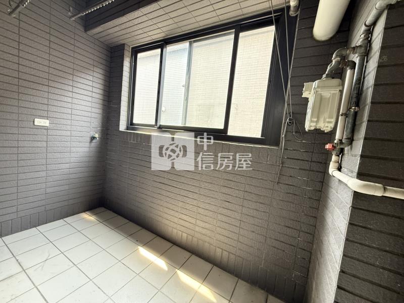 河美御景面老街溪四房車房屋室內格局與周邊環境