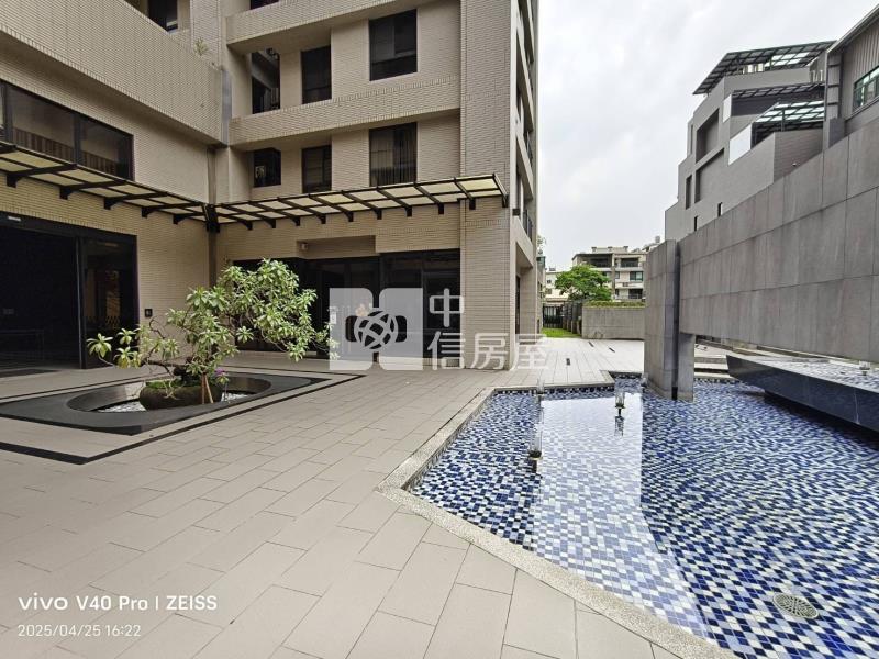 公園I-PARK面公園美廈雙平車房屋室內格局與周邊環境