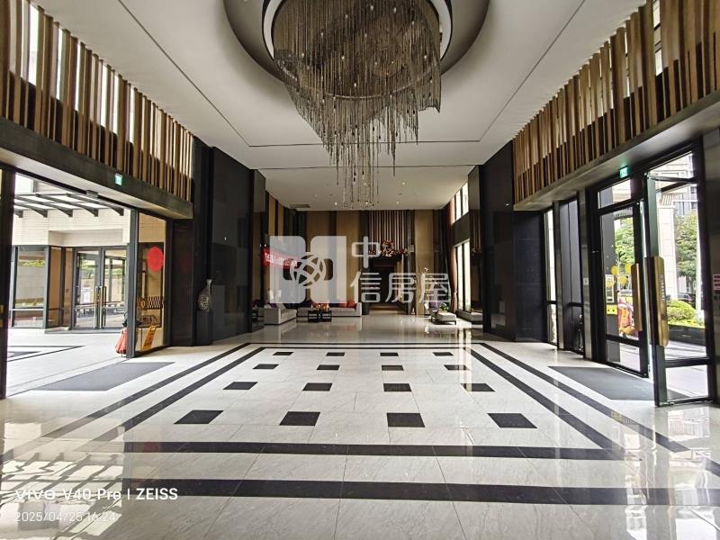 公園I-PARK面公園美廈雙平車房屋室內格局與周邊環境