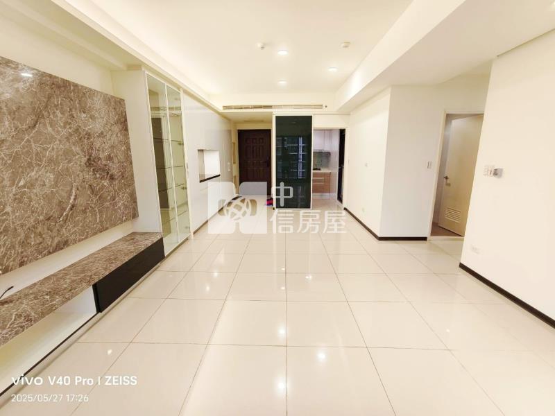 公園I-PARK面公園美廈雙平車房屋室內格局與周邊環境