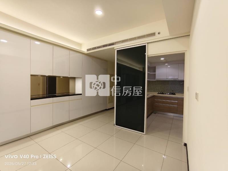 公園I-PARK面公園美廈雙平車房屋室內格局與周邊環境