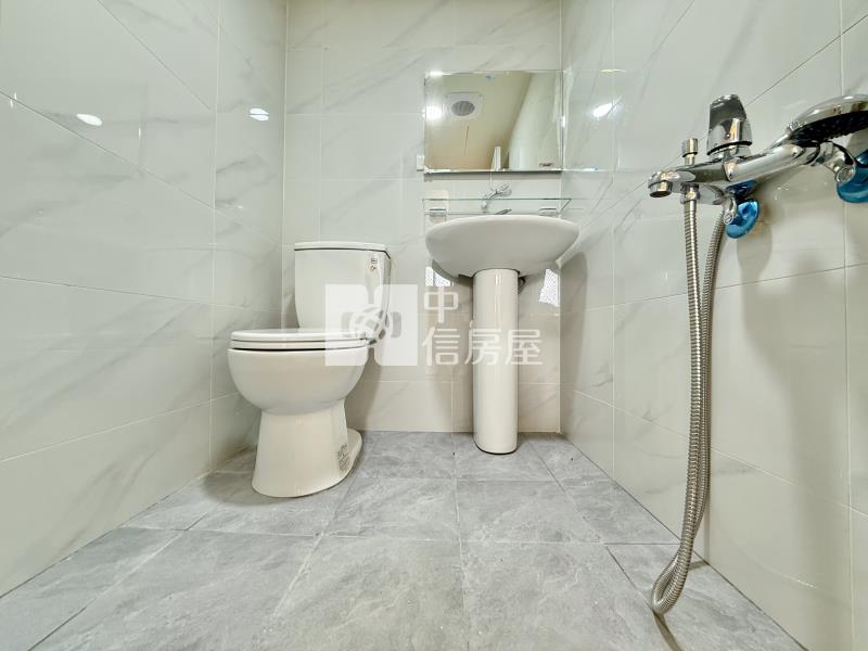 東平商圈入門大玄關全新整理三房美屋房屋室內格局與周邊環境