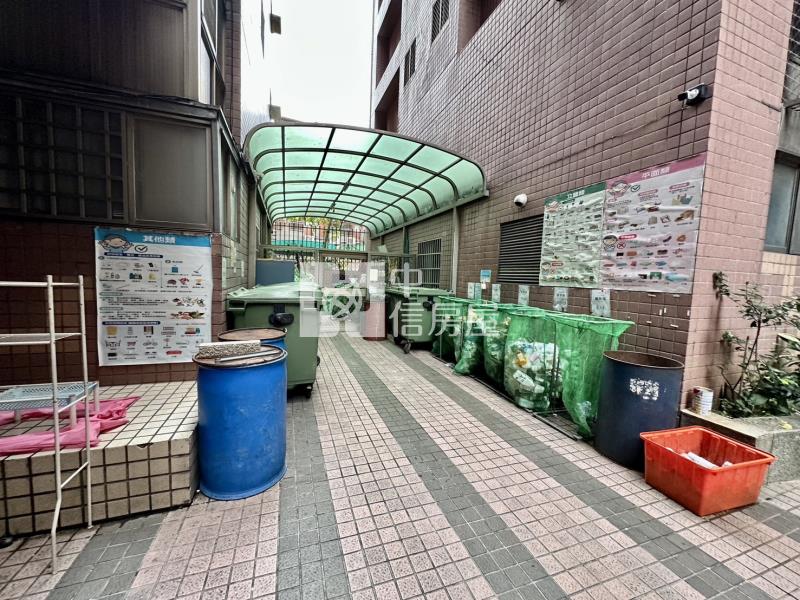 頂好文心春之頌電梯2房房屋室內格局與周邊環境
